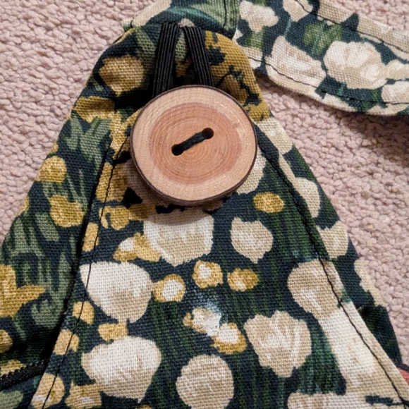 Canvas Flower Sling Bag - Picture 2 of 6